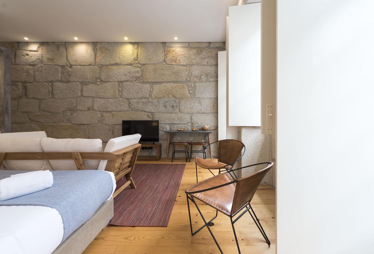 LovelyStay - Rico's Apartment - Almada 2º F Porto Exterior foto